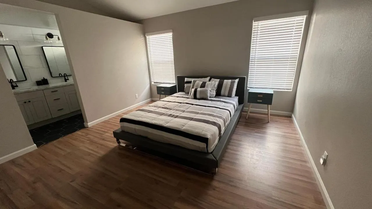 Villa Large Pool & Patio Cozy Single Story Family House Las Vegas 0*,  Stati Uniti