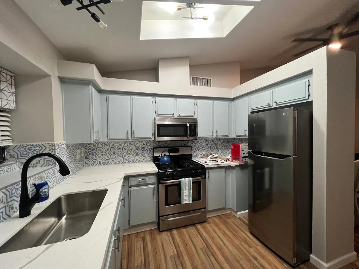 Prázdninový dům Vila Large Pool & Patio Cozy Single Story Family House Las Vegas